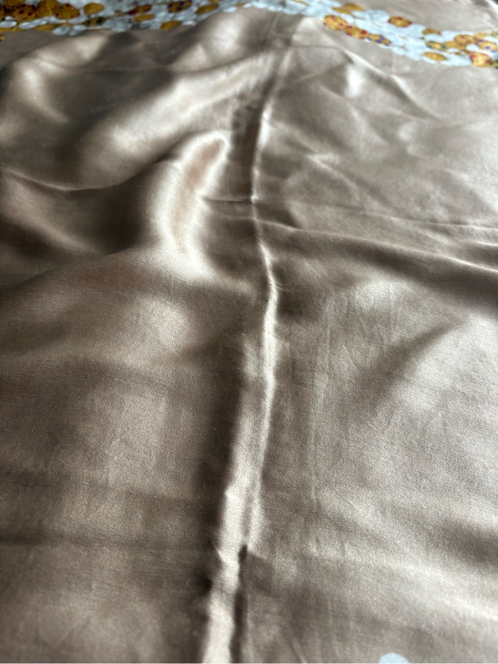Chanel Vintage Silk Scarf Beige and White Pearl and Jewel Print - Picture 3 of 9
